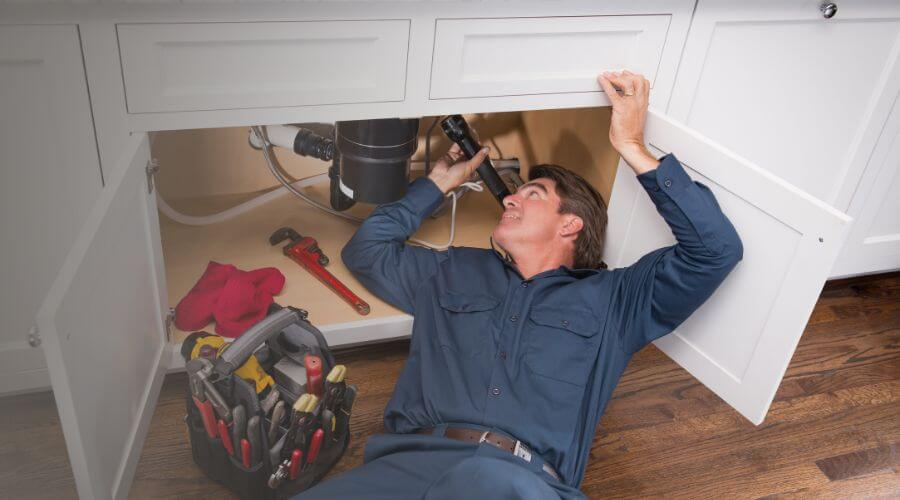Local expert plumbing services in Holland, TX
